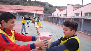 Volleyball Comment apprendre à avoir une manchette contrôlée et dirigée vers le passeur [upl. by Alain735]