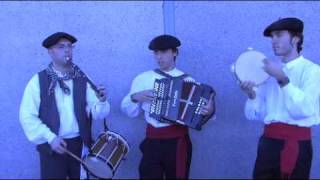 Basque Musicians Play quotAndre Maddalenquot  classic fandango jota [upl. by Charyl857]