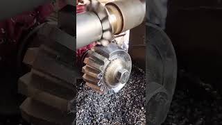 Toothgroove grinding process for the gear [upl. by Aliac986]