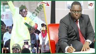 Guediawaye Cheikh Bara fait son show enflmme le meeting de SONKO amp déchire la lettre de Macky [upl. by Clarkson]