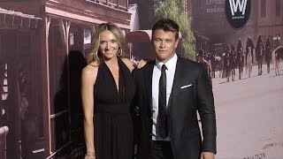 Luke Hemsworth amp Samantha Hemsworth quotWestworldquot Premiere Red Carpet [upl. by Beret109]