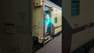 👮 Train manager guard guard indianrailway railway youtubeshorts shots viral [upl. by Ylehsa]