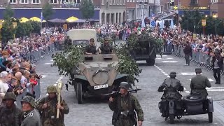 Libération de la ville de Nivelles par les troupes américaines Belgique  WWII [upl. by Shwalb]