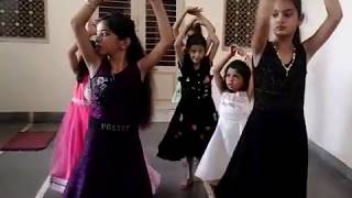 Kids Dance cham cham song  dance performance by kids kidsdance cutebaby babyboss 2017 [upl. by Peggi593]