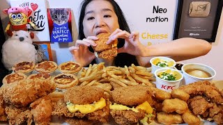 KFC MAC N CHEESE ZINGER Cheesy Crispy Chicken Sandwich Extra Crispy Fried Chicken  Mukbang ASMR [upl. by Flora179]