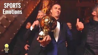 ENORME Cristiano Ronaldo reçoit le Ballon dOr 2017 sur la Tour Eiffel  Palmarès complet [upl. by Nohsyar]