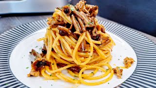 Pasta Funghi Chiodini e Salsiccia Buonissima [upl. by Ofloda]