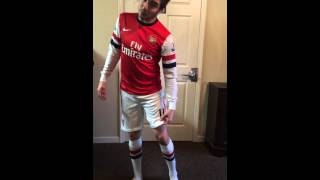 soccerjerseyparadisecn reviews for 1314 arsenal long sleeve home soccer kits [upl. by Naejamron]