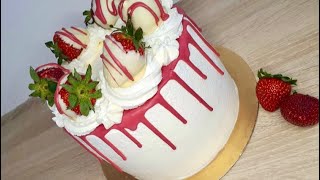 RÉUSSIR SON LAYER CAKE FRAISES 🍓 RECETTE SPÉCIAL DÉBUTANT [upl. by Aurelia]