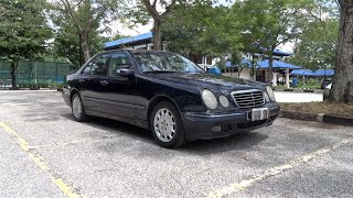 2000 MercedesBenz E 240 Elegance StartUp and Full Vehicle Tour [upl. by Chelton]