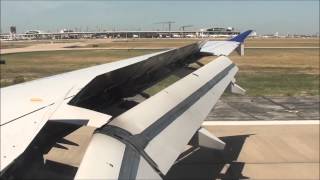 United A319 Smooth Landing in Dallas KDFW LIVE ATC HD [upl. by Atsejam]