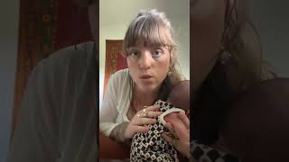 My foolproof burp method Does it work for you 🤔 momhacks newborn babyhealth newborntips mom [upl. by Ettolrahc]