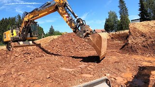 Kein Schönheitspreis Hauptsache die Baugrube passt Liebherr Bagger Erdarbeiten Teil 2 [upl. by Agbogla]