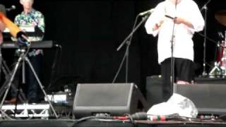 Rolf Harris Sun Arise Live  Bestival 2010 x264 [upl. by Jacinto1]