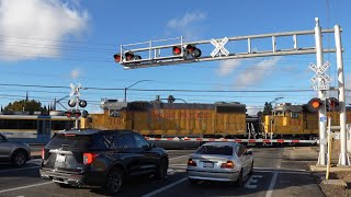 UP 718 Florin Flyer Triple Header amp SACRT  Bradshaw Rd Railroad Crossing Rancho Cordova CA [upl. by Laing]