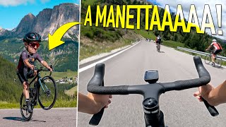 SUPERO TUTTI IN DISCESA IN CONTROMANO 🚴🏻‍♂️ Dolomites Bike Day [upl. by Brigg]