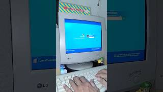 Log on and log off like it was 2001 windowsxp oldcomputer shorts oldmemories [upl. by Oned]