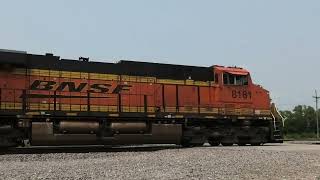 BNSF 8181 East in Chillicothe IL 71523 [upl. by Gnilyarg]