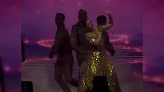 hania amir dance performance London hum award show  humawardshow2024danceperformancehaniyaamir [upl. by Corwun737]