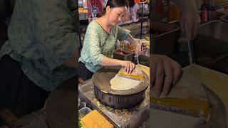 Delicious Chinese Crepe Jien Bing in Malaysia [upl. by Allx]