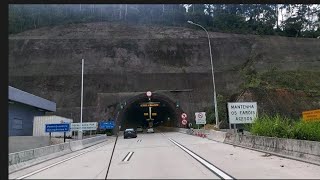 Rodovia dos Tamoios sentido CaraguatatubaSão José dos Campos  SP [upl. by Hansel]