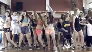 Word Up Little Mix video de 15 [upl. by Nirrat432]