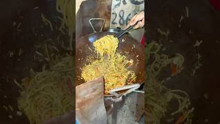 Cheapest Chowmien in Korangi  Karachi Food Series  Episode 118  Taste Tou Kar streetfood food [upl. by Casi]