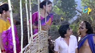 Jabardasth Masti  Mouna Poratam  Rallapalli acts as lady and saves his daughter [upl. by Ainwat439]