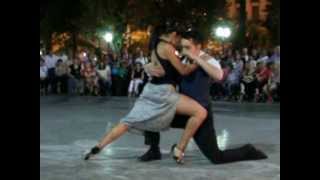 Jonathan Saavedra y Clarisa Aragon Tango quotPara Dosquot Orq Color TangoMOV [upl. by Salot940]