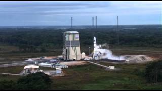 Arianespace les premiers vols  HD [upl. by Llerol]