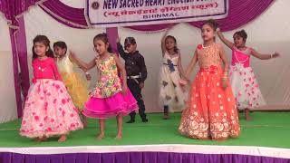 chota bacha jaan dance performance [upl. by Stepha]