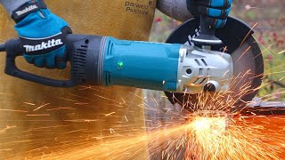 This is the most powerful angle grinder from Makita GA9071X1 2800W [upl. by Mena]