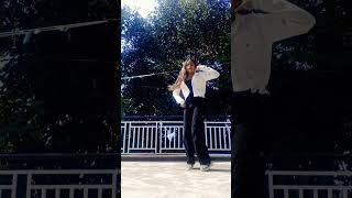 Bolopenomeco dancecover kpop trendingshorts bolopenomeco [upl. by Elleinnod]