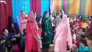 gidha dance video  Himachali dance [upl. by Docilla169]