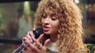 Ella Eyre – Don’t You Want Me  for Nest Audio Sessions [upl. by Ttenaej254]