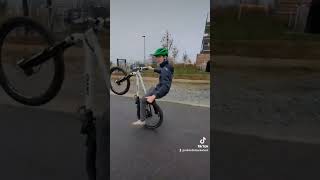 Ich bin Elias weisler😂 wheeliemtb bikelife downhill mtb [upl. by Nyletac]