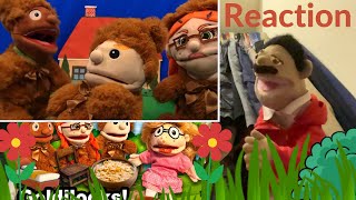 SML Movie School Play  Goldielocks Reaction Puppet Reaction [upl. by Jeanie]