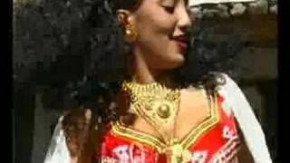 Helen pawlos Sings  gotan hedmo Eritrean Traditional Song [upl. by Nagirrek974]