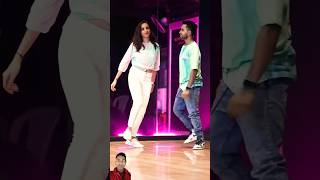 Gela Gela🔥 Gela Jhankar Adnan Sami amp Sunidhi Chauhan trending dance 💃💃shortsvideo [upl. by Trout]