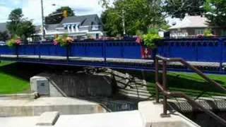 Bobcaygeon The swing bridge opens [upl. by Etterrag]