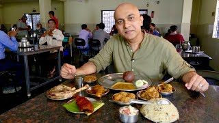 Non Vegetarian FEAST At RANGANNA MILITARY HOTELFamous Mutton Pulao Kheema Gojju Mudde Bangalore [upl. by Torin]