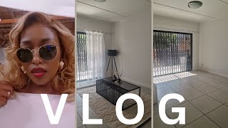 VLOGTOBER LETS FURNISH OUR NEW EMPTY HOMENEW COFFEE TABLE NEW EVERYTHING [upl. by Burkhard]