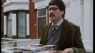 Alexei Sayle Stuff Fun With Magnets Series 1 Episode 1 Pt 1 [upl. by Itsirk942]