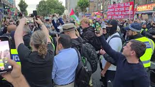 One man in North finchley is surrounded by pro Palestine protesters and police metpolice [upl. by Marelya]