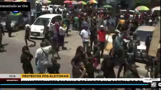 Manifestantes paralisaram a baixa da Cidade Maputo por 15 minutos [upl. by Eeryn]