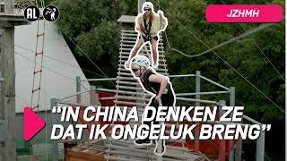 Xueli is te vondelig gelegd omdat ze albinisme heeft  JZHMH 5  NPO 3 [upl. by Reklaw]