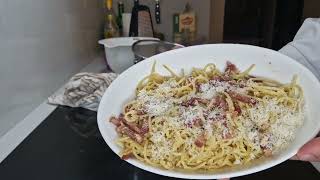 Delicious Spaghetti Carbonara Recipe for Beginners [upl. by Tehcac]