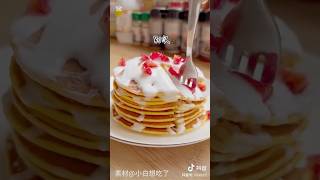 BEST pancake recipe 🥞🍓🤩🤩 food dessert pancake foryou foodchallenge viralshort foryoupage [upl. by Tnomal]