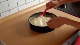 Käsekuchen ohne Boden ganz leicht selbst gemachtMade cheesecake without bottom makes it easy for [upl. by Llennod]