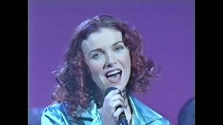 Cathy Dennis  Irresistible Des OConnor Tonight [upl. by Saberhagen]